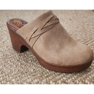 B.O.C. Women's size 11M Going Out Casual Mule Clog Sandals Brown
